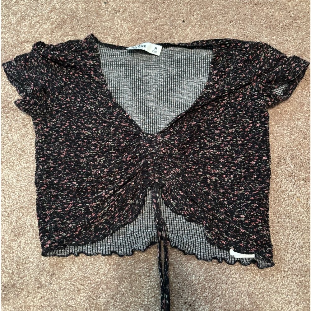 Hollister floral v neck